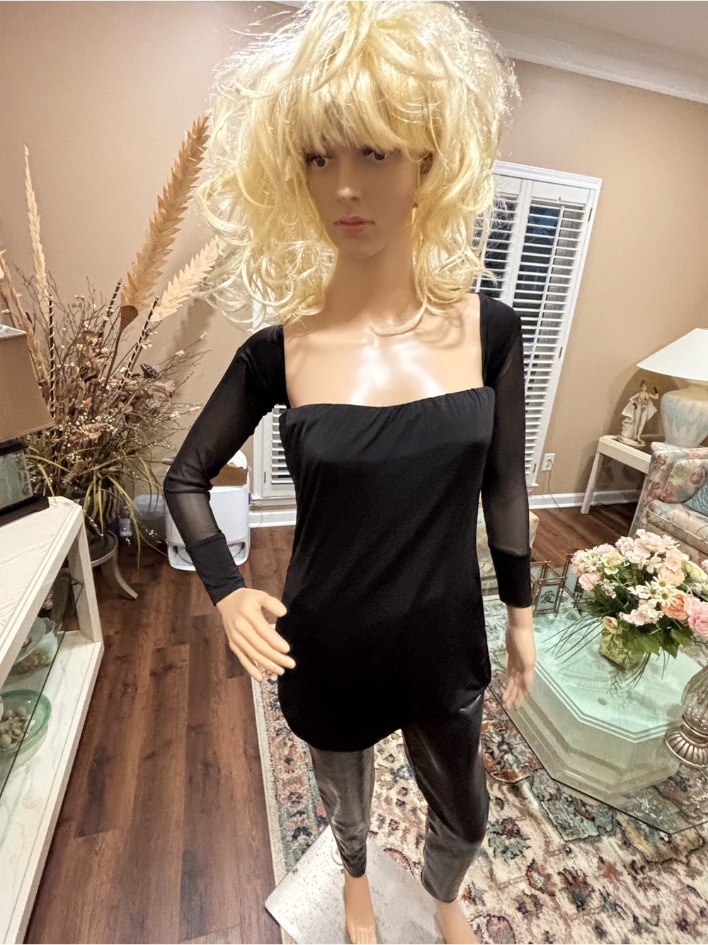Women's Black Square-Neck Long Sleeve Bodysuit